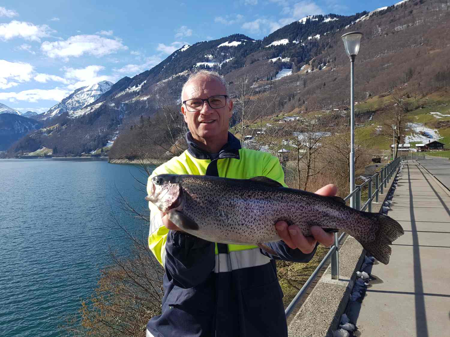 11.02.2023 Enderli Roger Regenbogenforelle 45cm 1.3kg