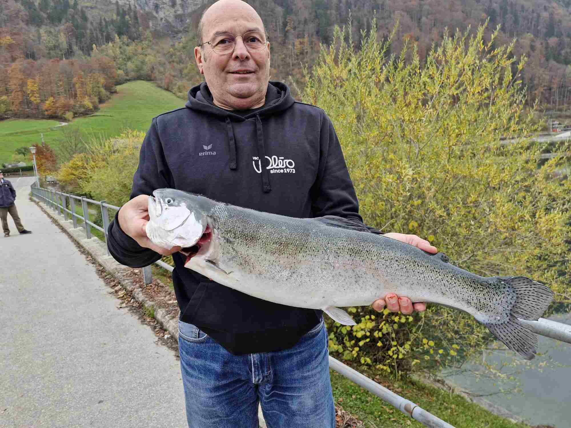 13.11.2024 Flück Silvan Regenbogenforelle 66cm 3.4kg