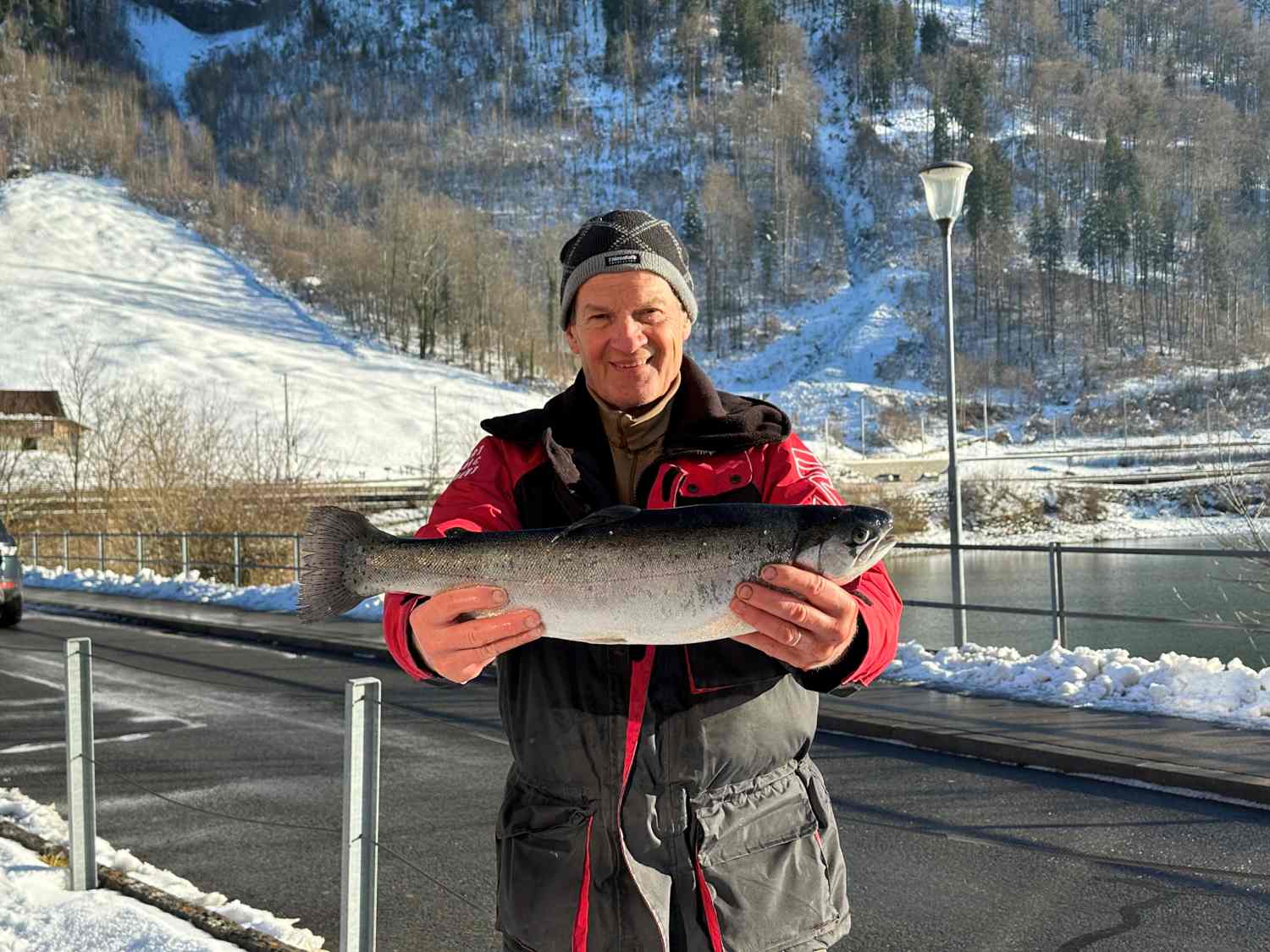 29.12.2024 Karl Barmettler Regenbogenforelle 58cm 2.19kg