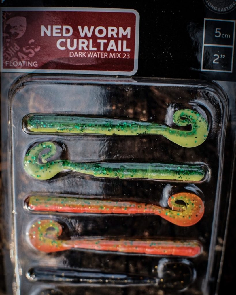 Ned Worm Curlytail