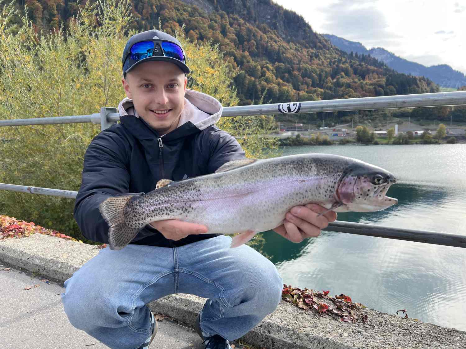19.10.2025 Aron Neiger Regenbogenforelle 50cm 1.68kg