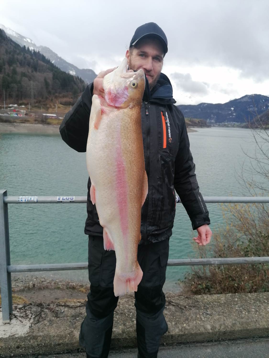 12.02.2026 Philipp Brändli Goldforelle 55cm 2.4kg