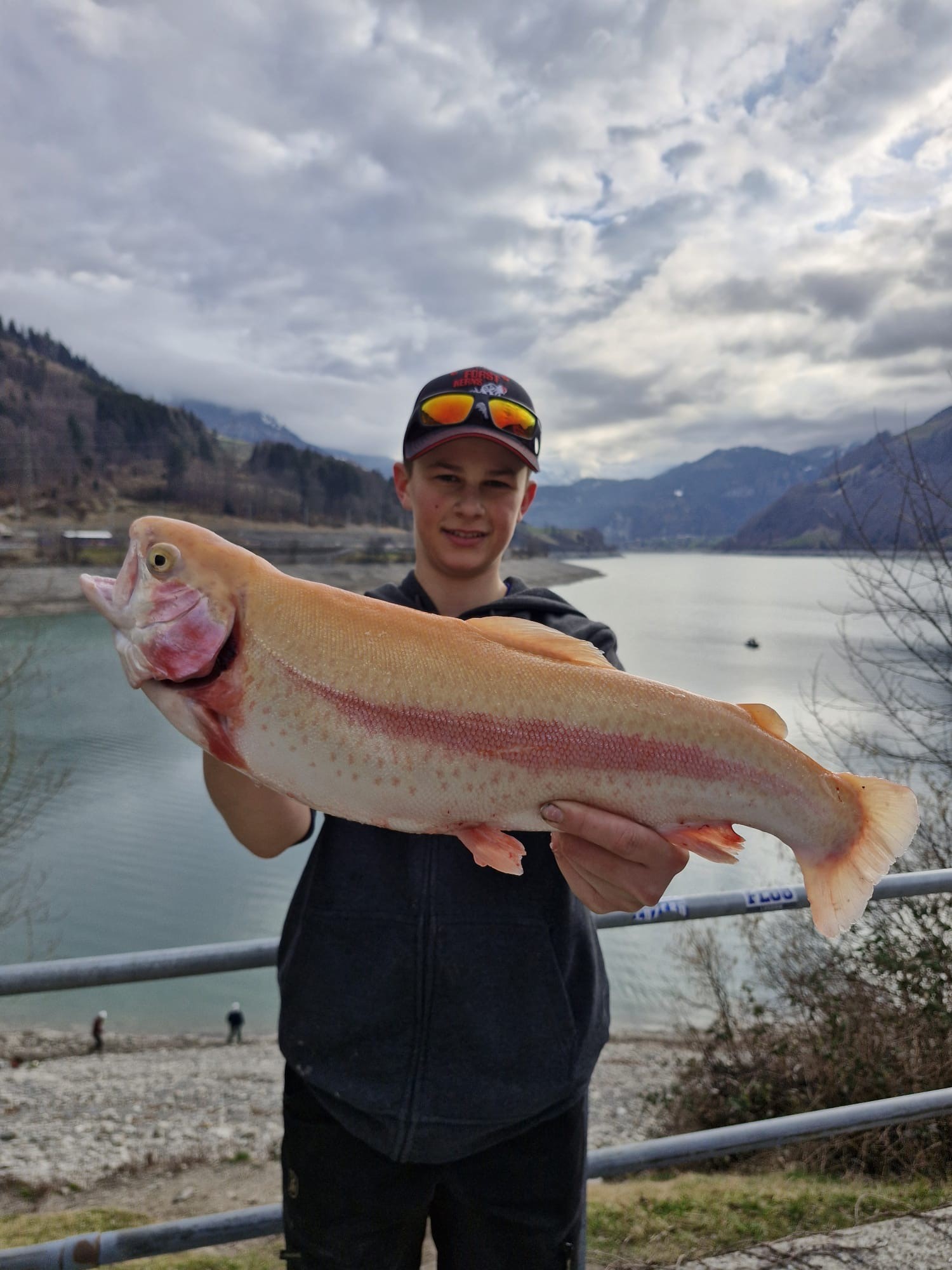 01.03.2026 Robin Ettlin Goldforelle 53cm